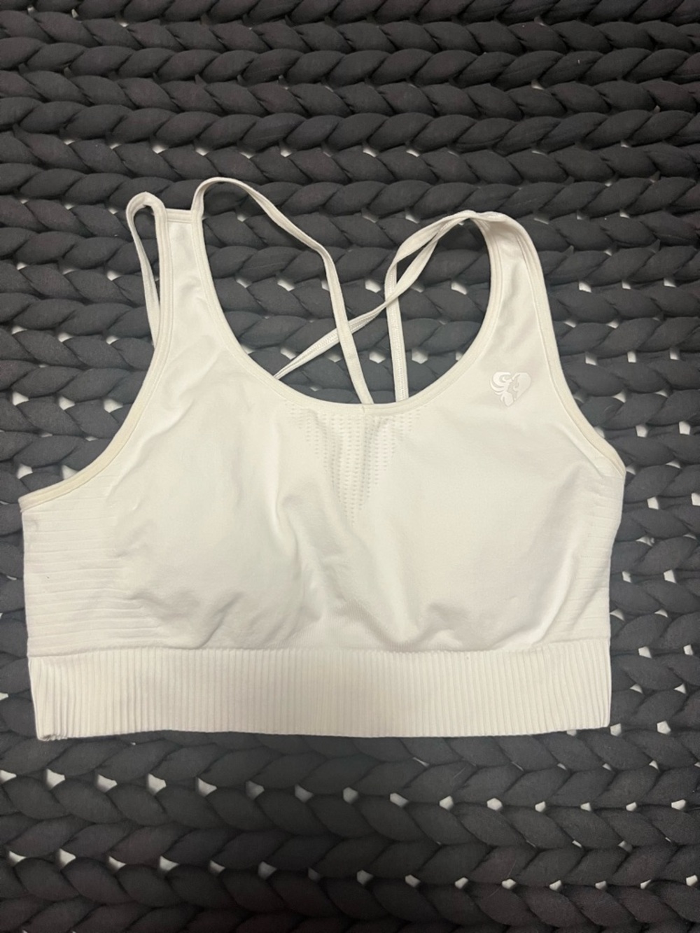 Women’s Best White Strappy Sports Bra